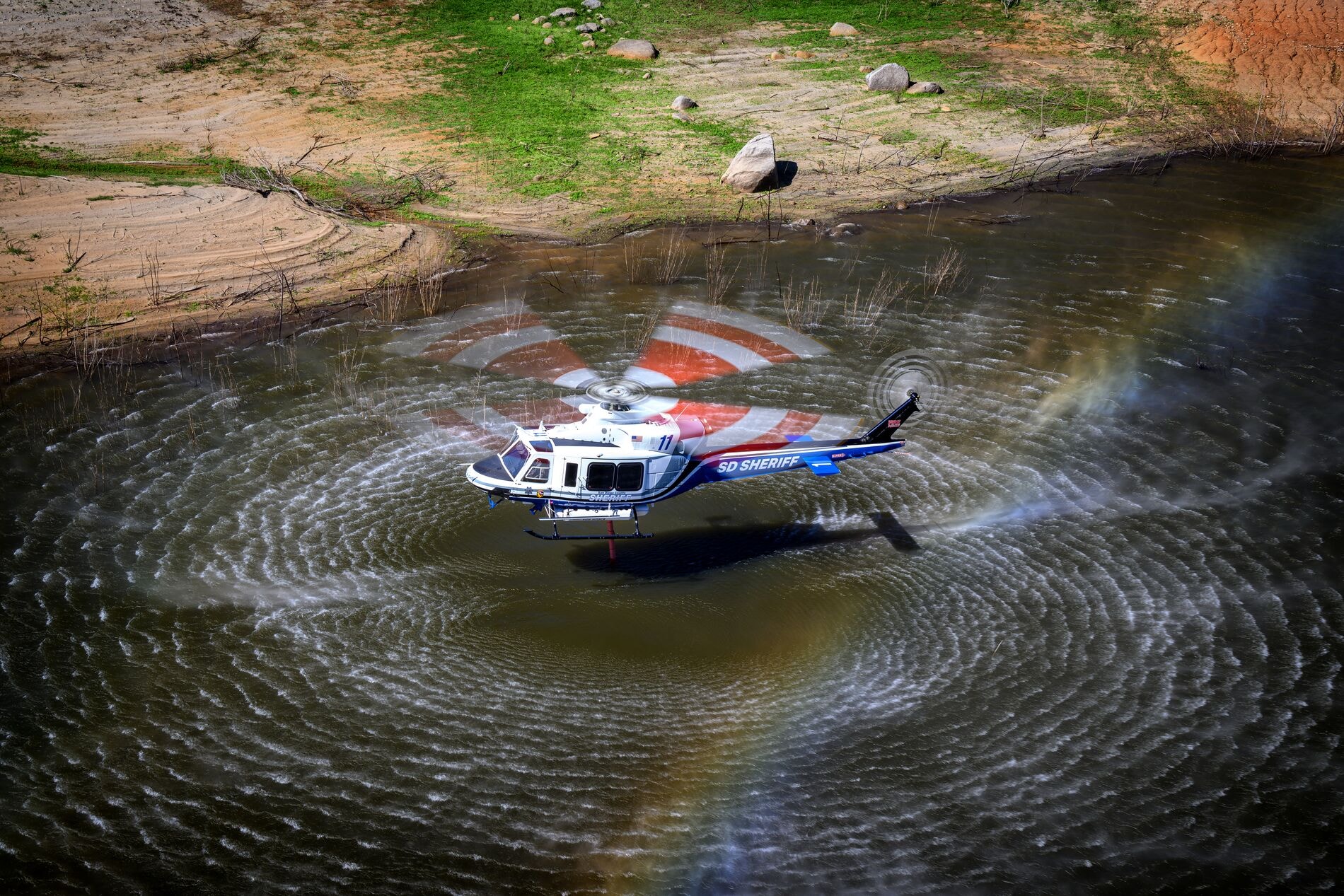 Web_Hero-Bell-412EPX-SanDiego-SD-2024_LHorganSD412EPX_027_CC